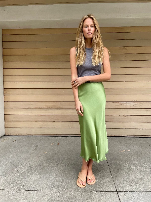 Riley Skirt in Vintage Satin - Green Apple