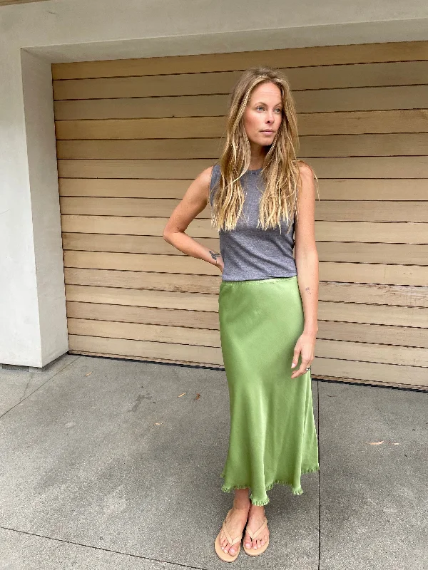 Riley Skirt in Vintage Satin - Green Apple