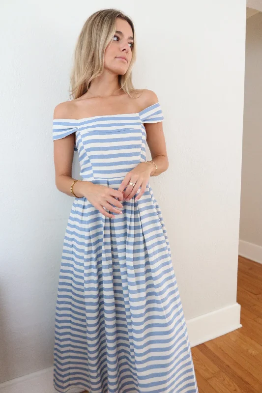 SUMMER AWAY MAXI DRESS