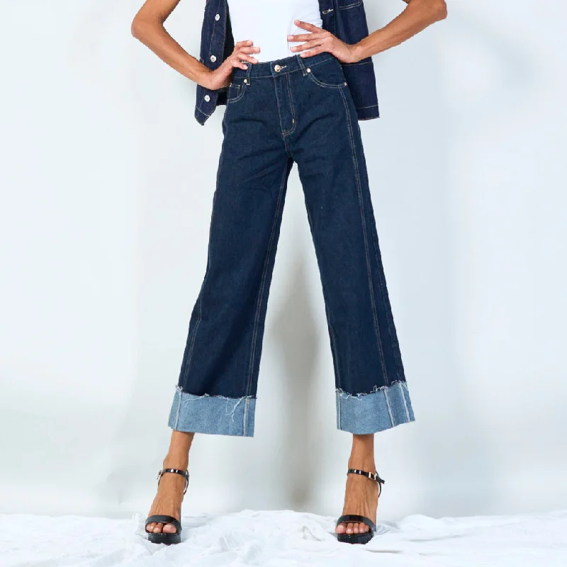 Cropped denim jeans with frayed hem wholesale