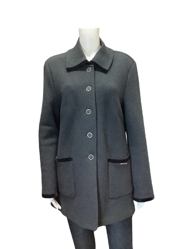 Geiger Women's Coat Gray Australian Wool Velvet Trim Size: 38