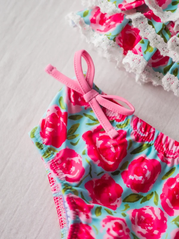 Milly Frilly - Covered in Roses on Aqua