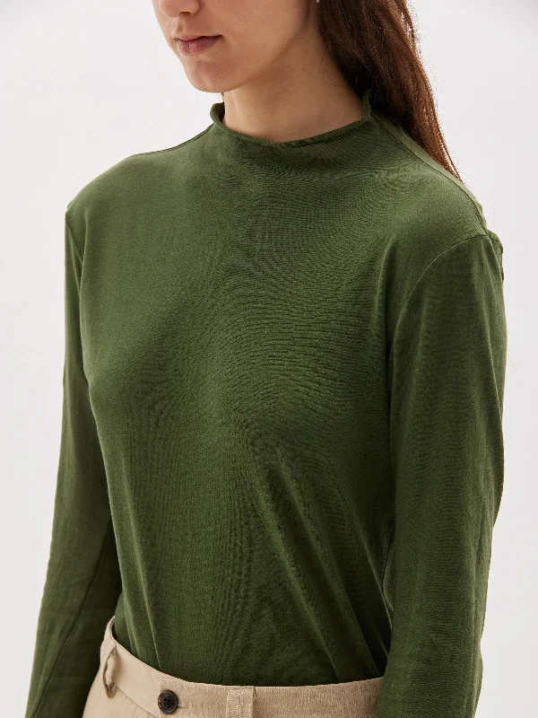 regular raised neck long sleeve t.shirt