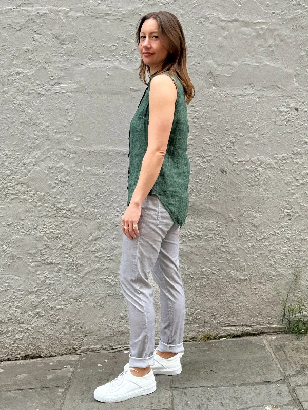 Camy Nori Sleeveless Linen Shirt