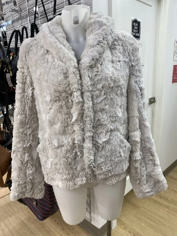 TINY faux fur jacket S