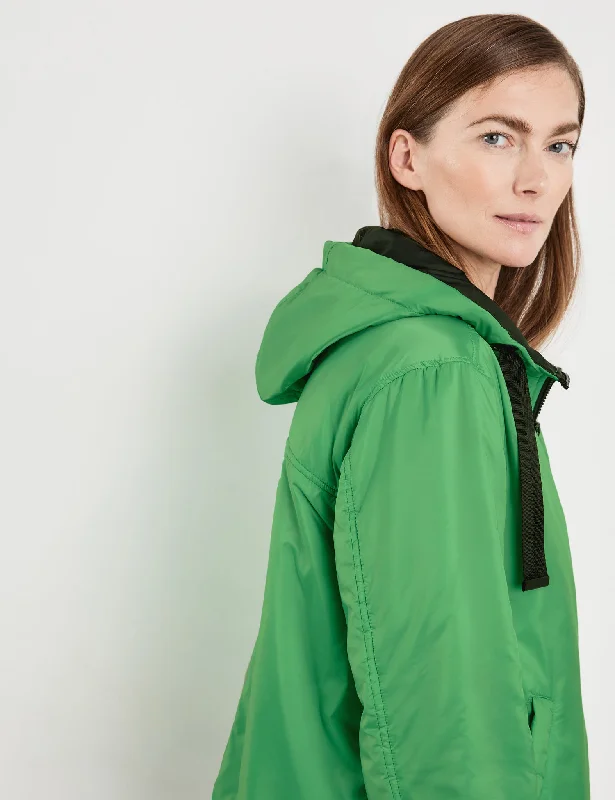 Outdoor Jacket with Side Slits